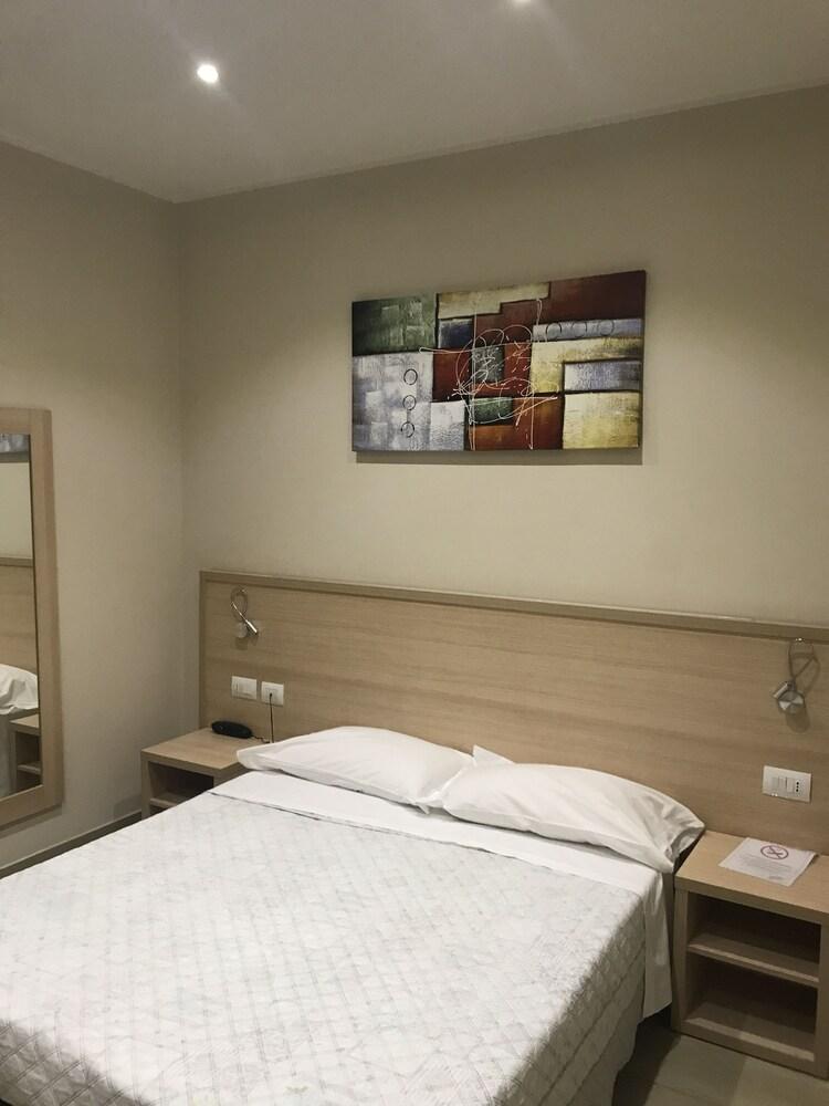 فندق سان بياغيو ميلان المظهر الخارجي الصورة