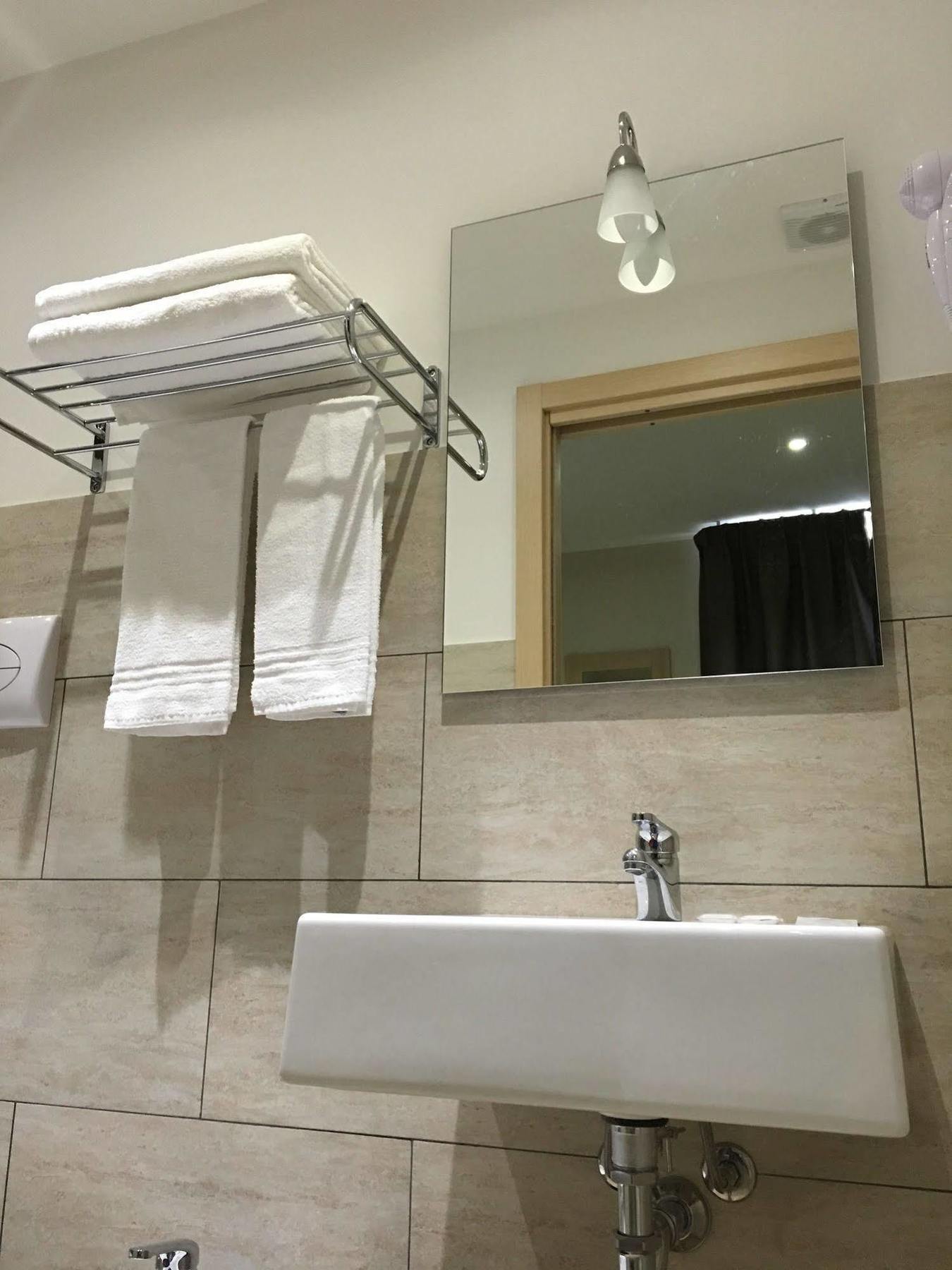 فندق سان بياغيو ميلان المظهر الخارجي الصورة